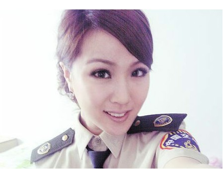 世界末日就要来临 uyi4网页游戏私服让战火来的更猛烈些